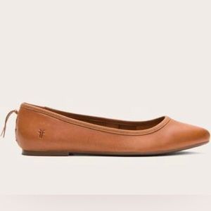 Frye women’s leather flats brown 7.5